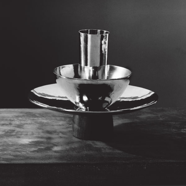 Metallia - Casciano
design Liliana Bonomi
Centro Tavola - Alzata - Porta Frutta